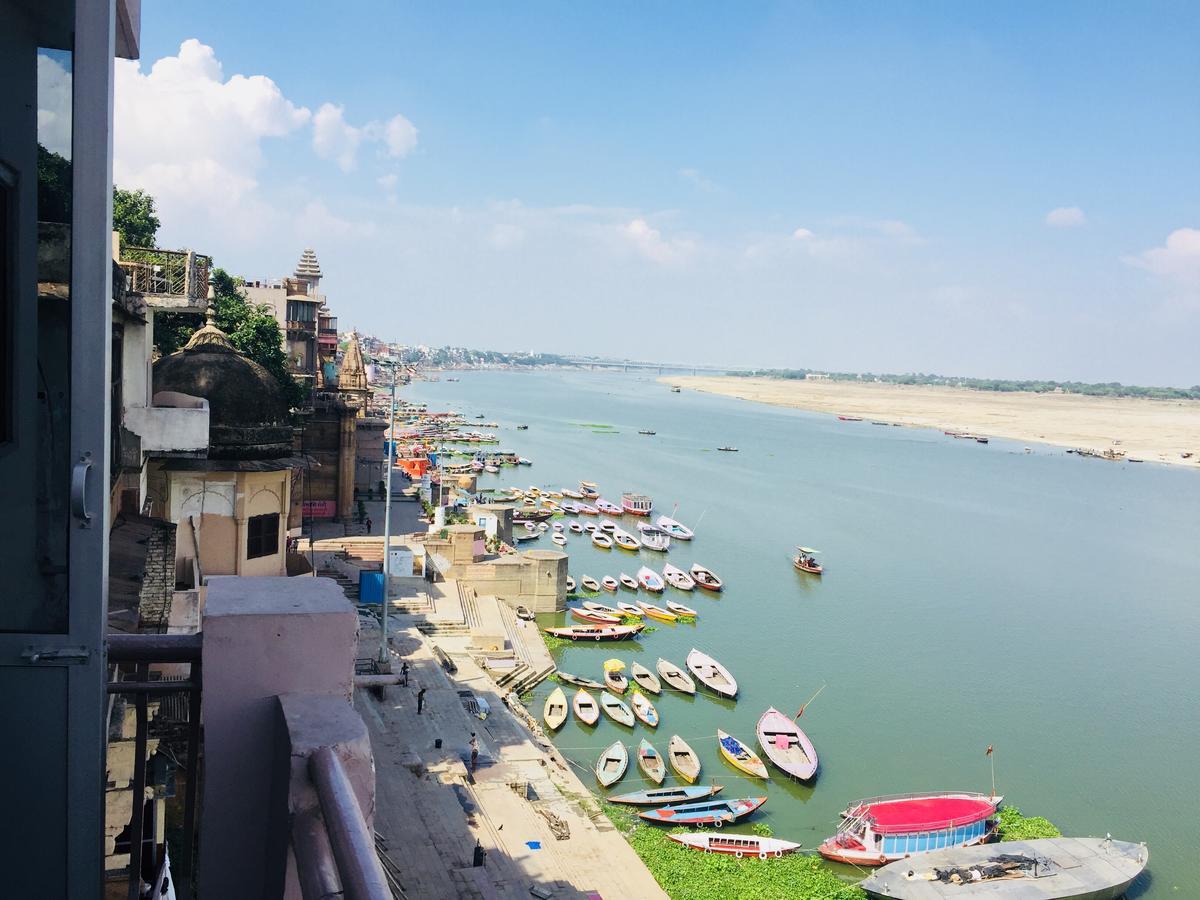 Hotel Sita Palace On Heritage Ghats Of Benaras Varanasi Exterior foto
